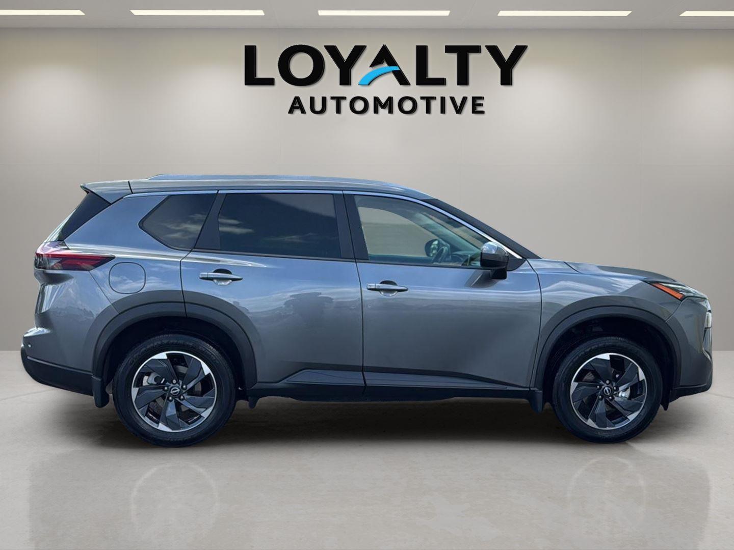 Used 2024 Nissan Rogue SUV