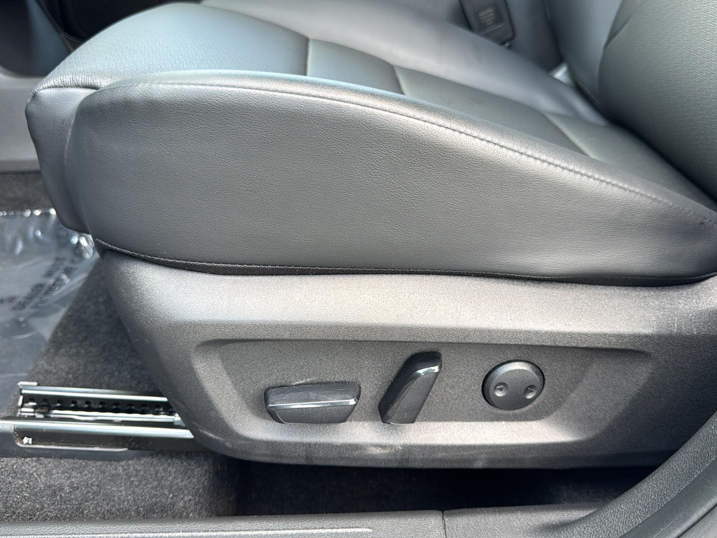 Used 2024 Nissan Rogue SUV
