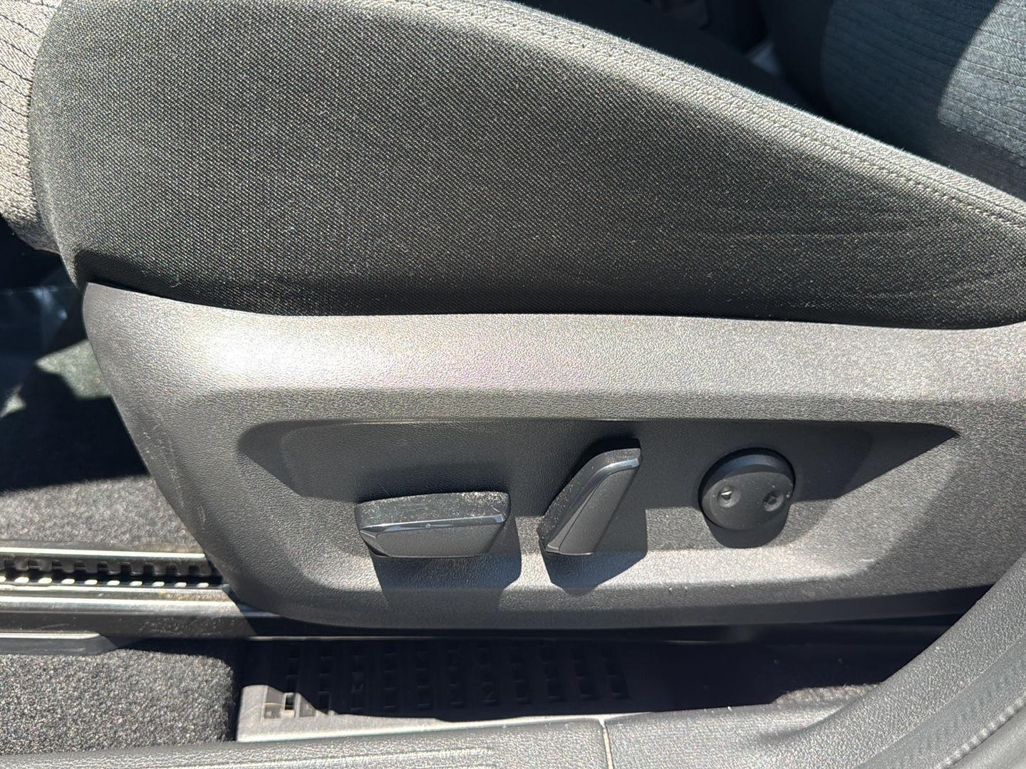 Used 2023 Nissan Rogue SUV