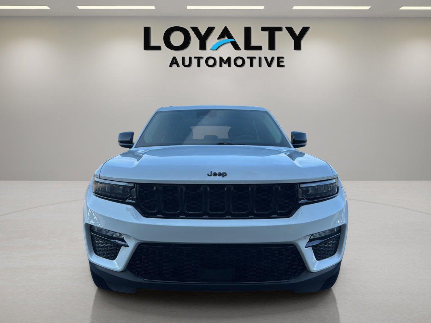 Used 2023 Jeep Grand Cherokee SUV
