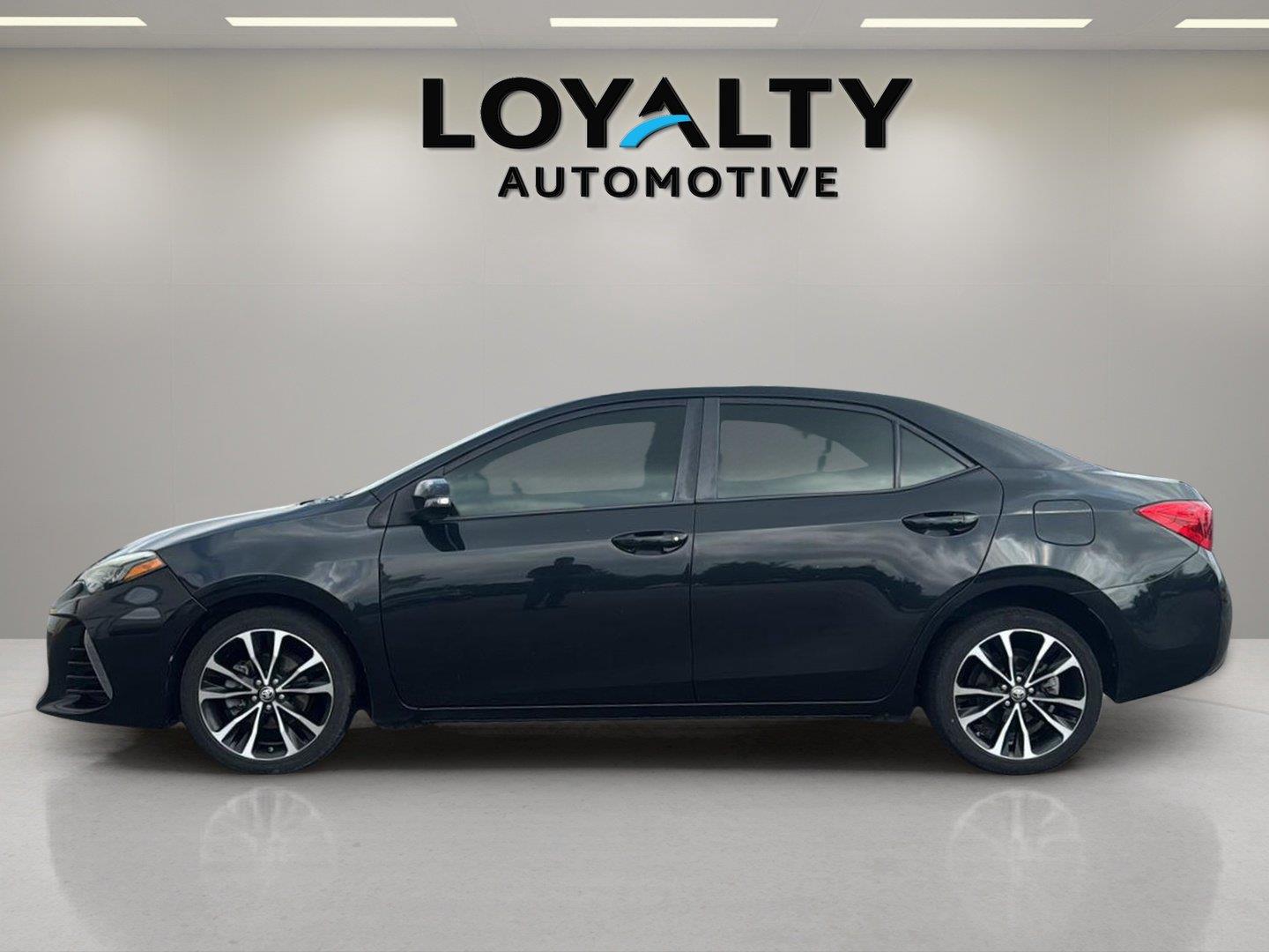 Used 2017 Toyota Corolla SE with VIN 2T1BURHE6HC778502 for sale in Chester, VA