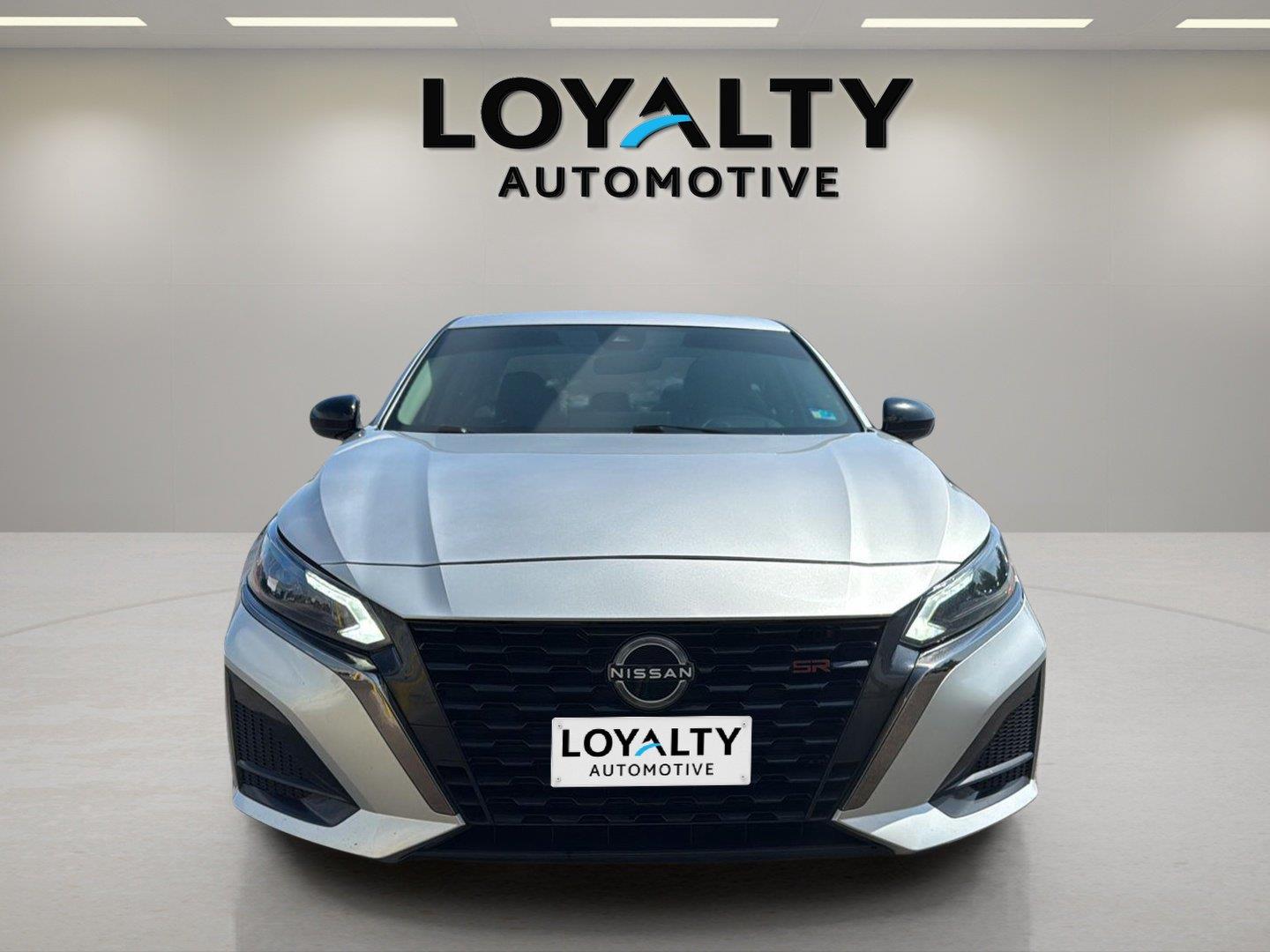 Used 2023 Nissan Altima Sedan