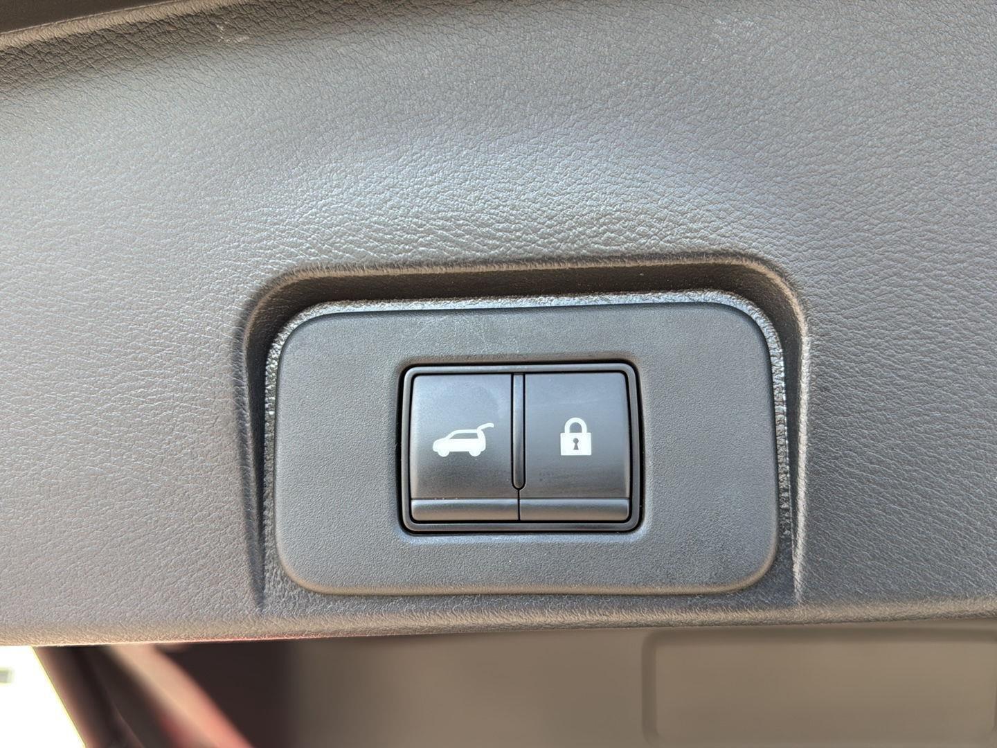 Used 2023 Nissan Rogue SUV