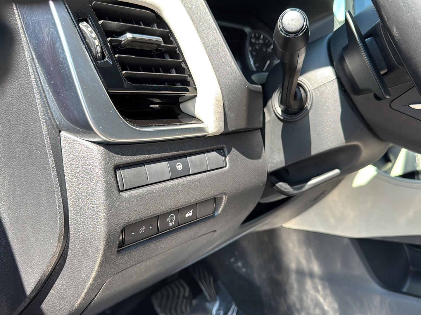 Used 2023 Nissan Rogue SUV