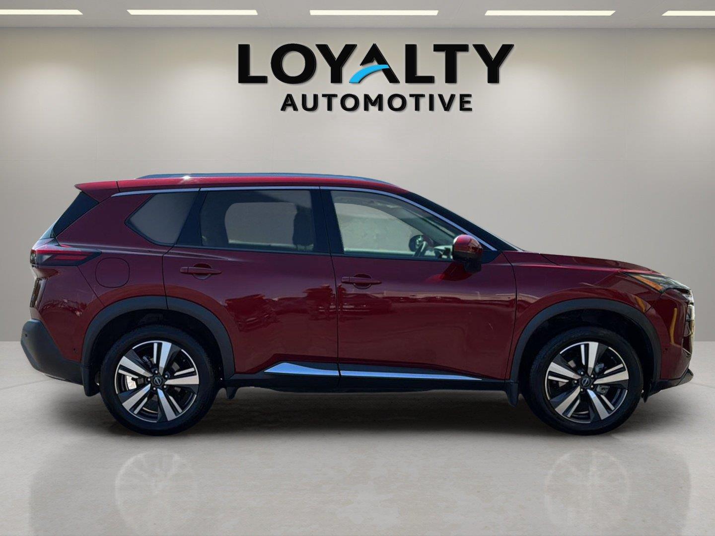 Used 2023 Nissan Rogue SUV