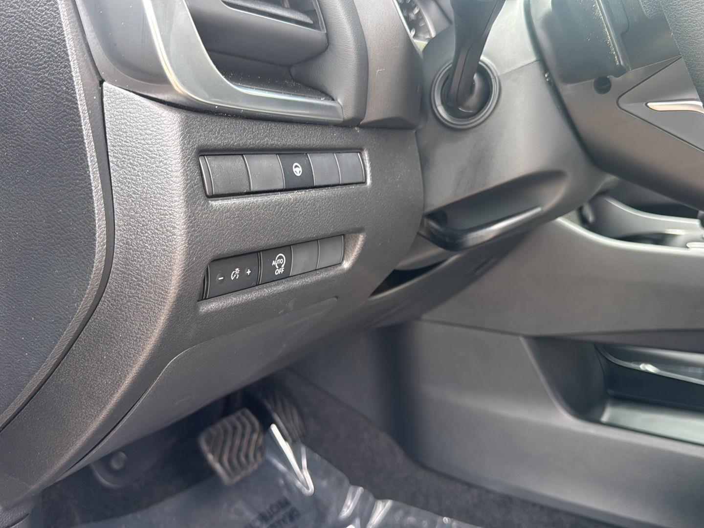 Used 2023 Nissan Rogue SUV