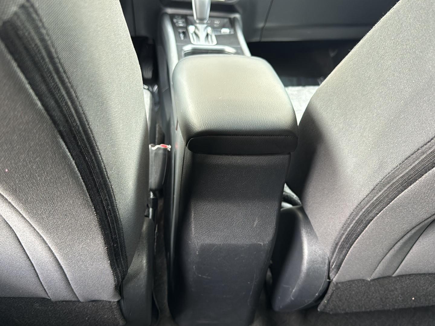 Used 2025 Nissan Kicks SUV