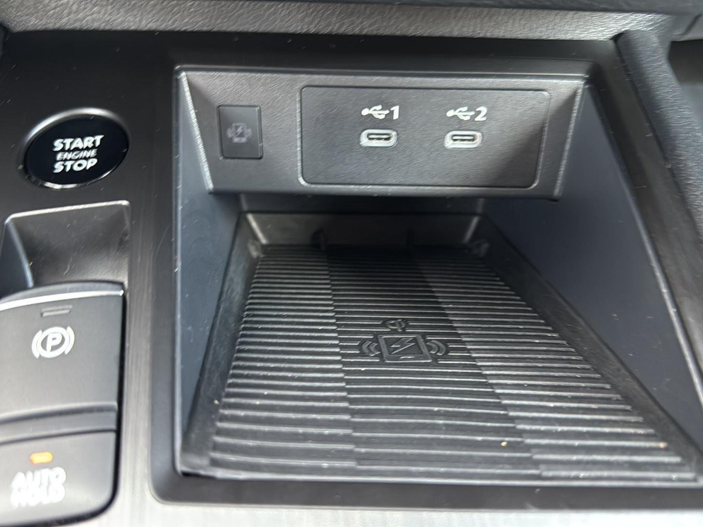 Used 2025 Nissan Kicks SUV