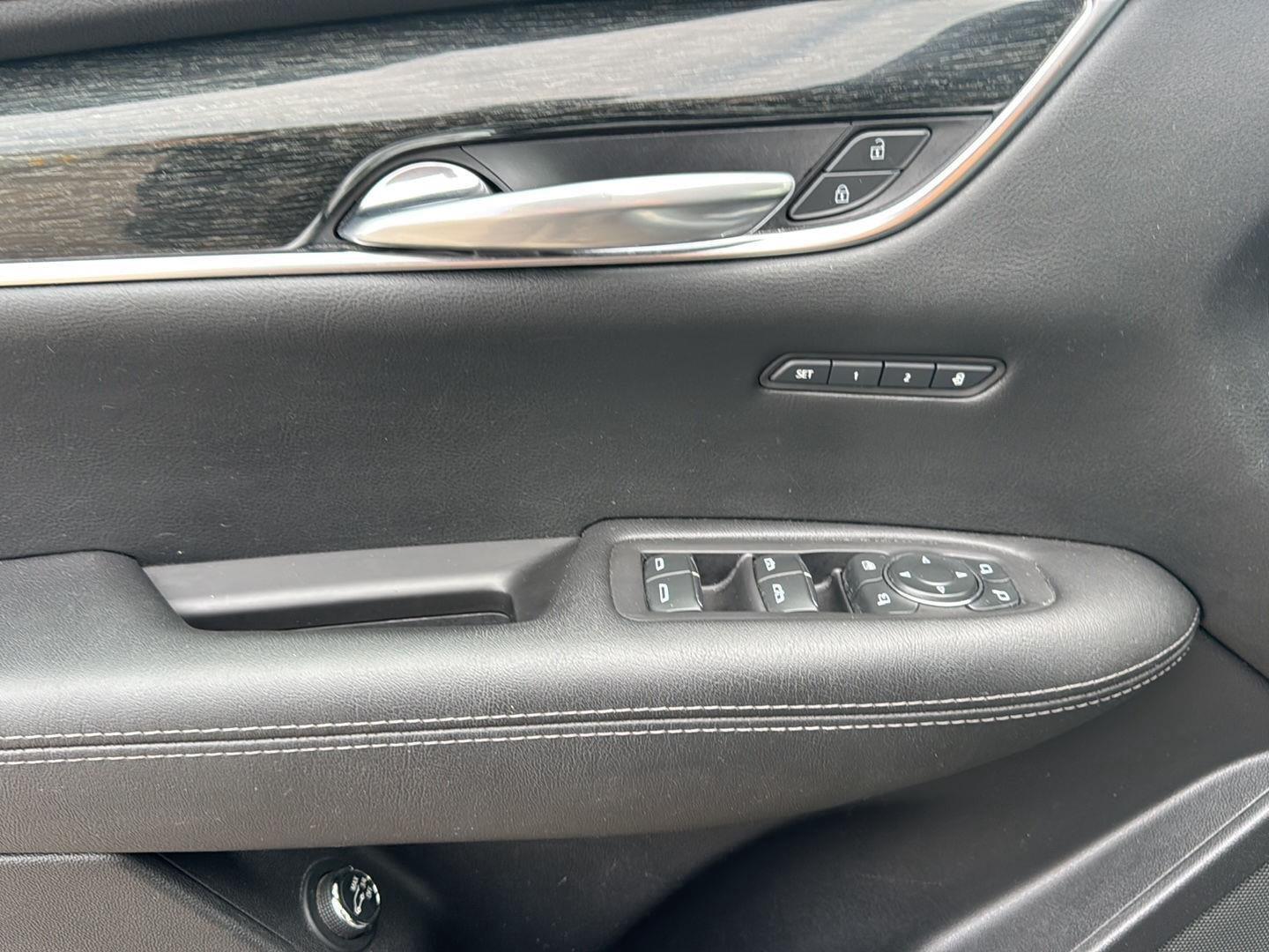 Used 2021 Cadillac XT5 Sedan