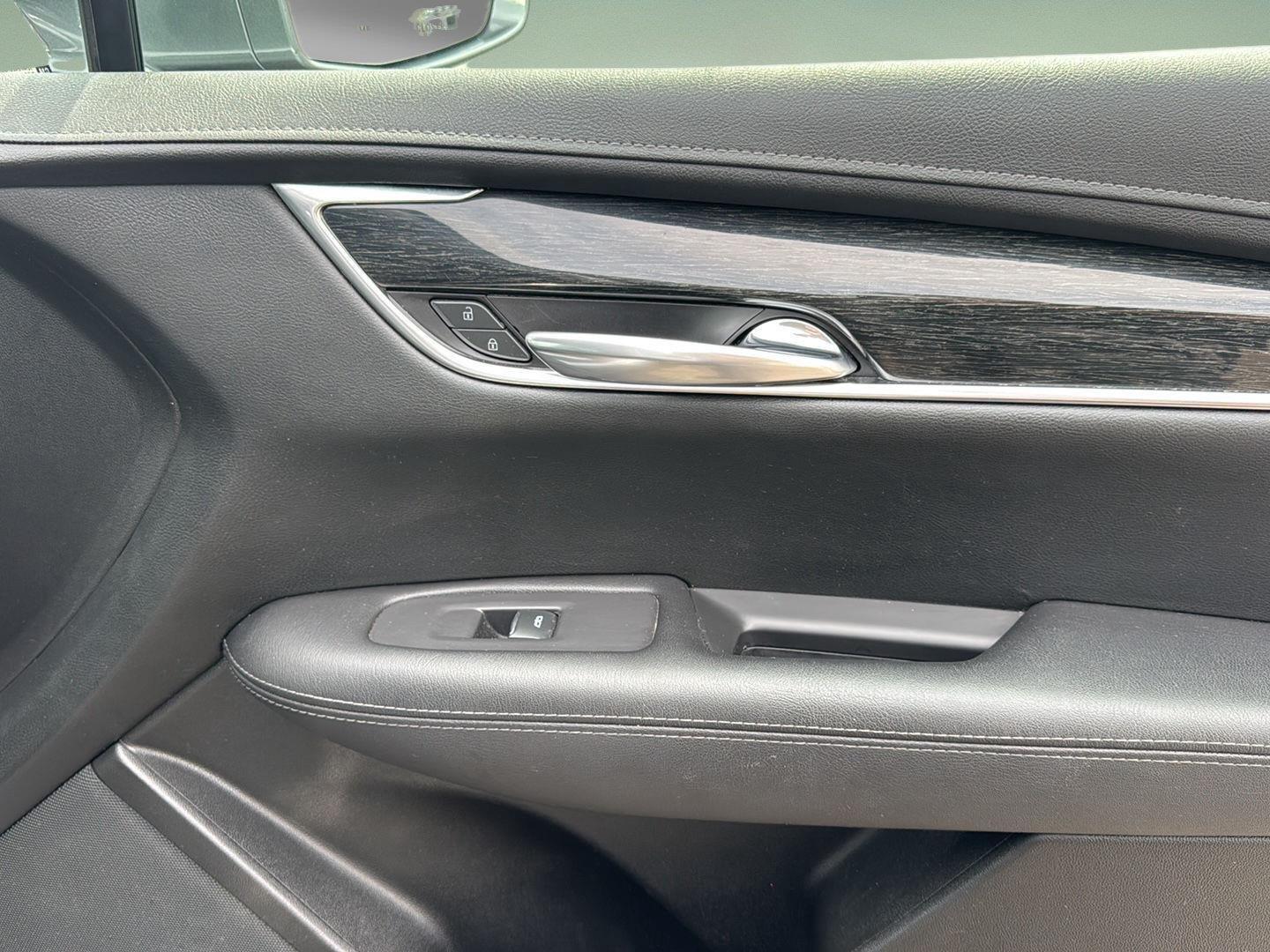 Used 2021 Cadillac XT5 Sedan