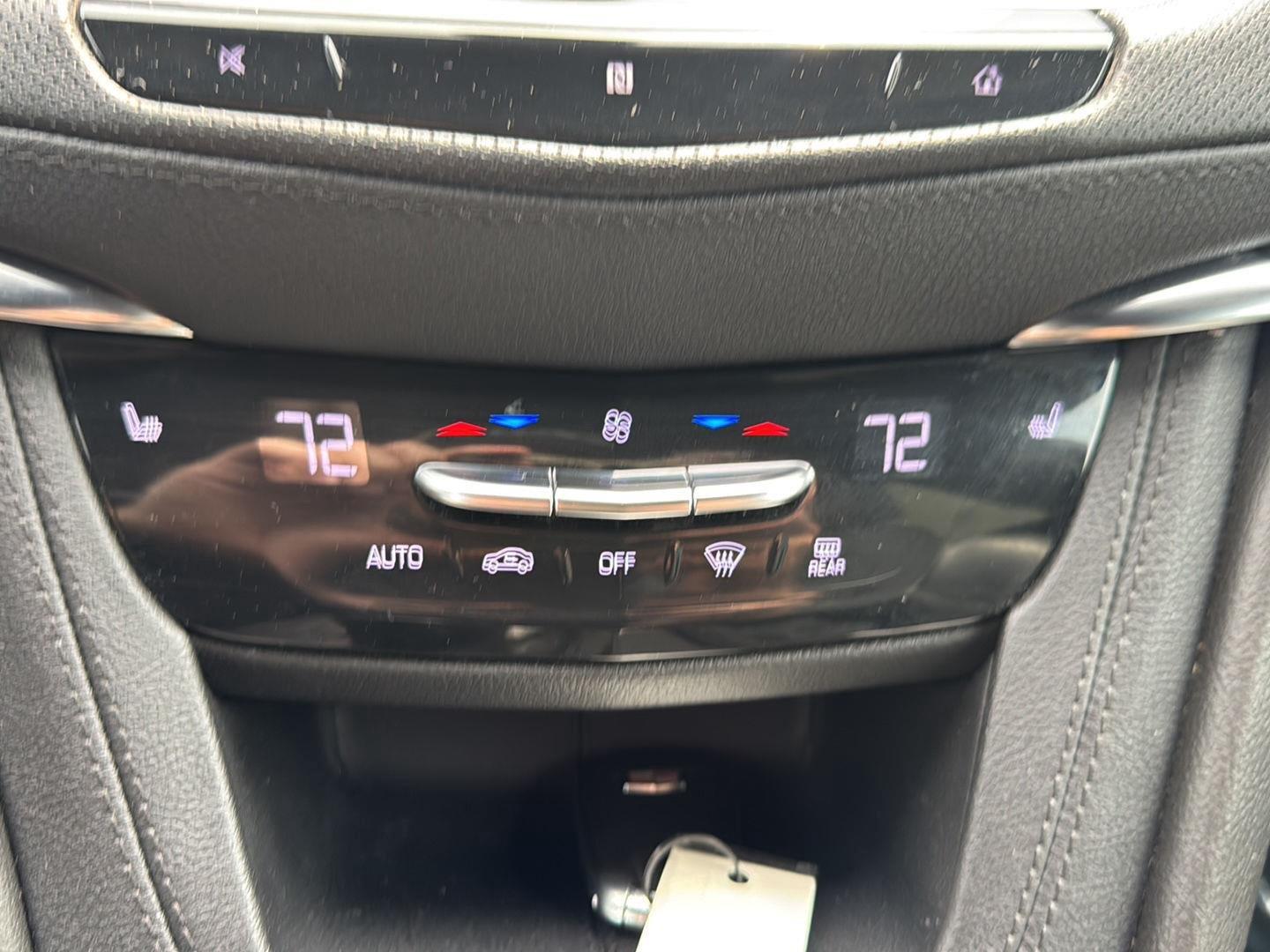 Used 2021 Cadillac XT5 Sedan