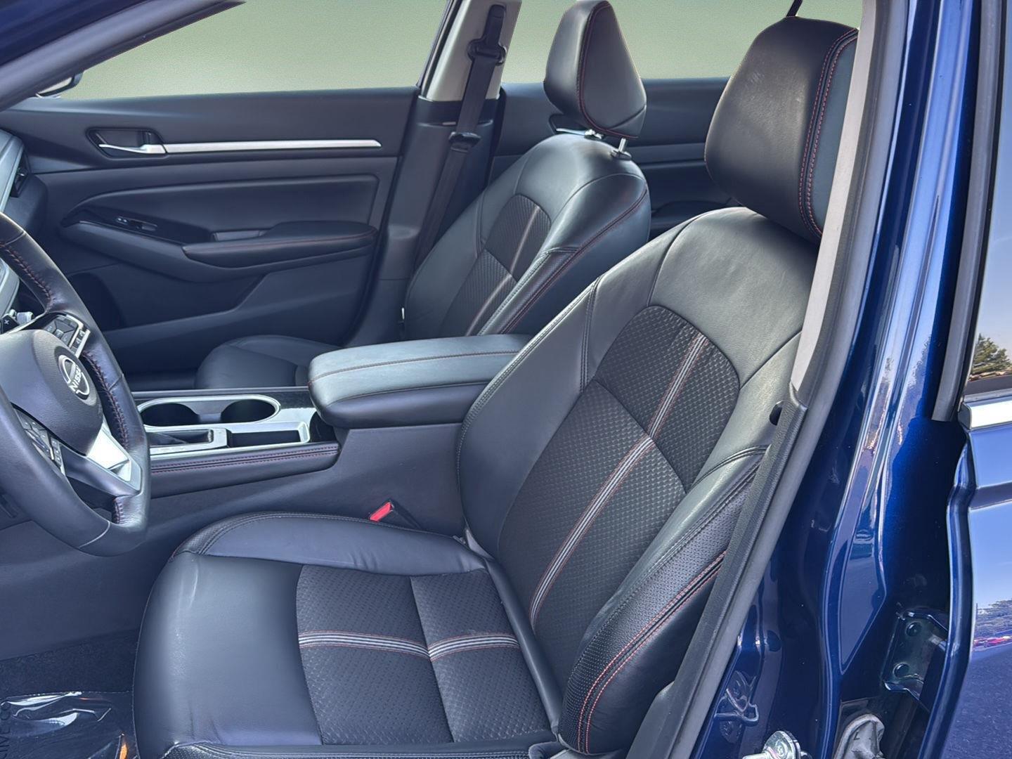 Used 2024 Nissan Altima Sedan