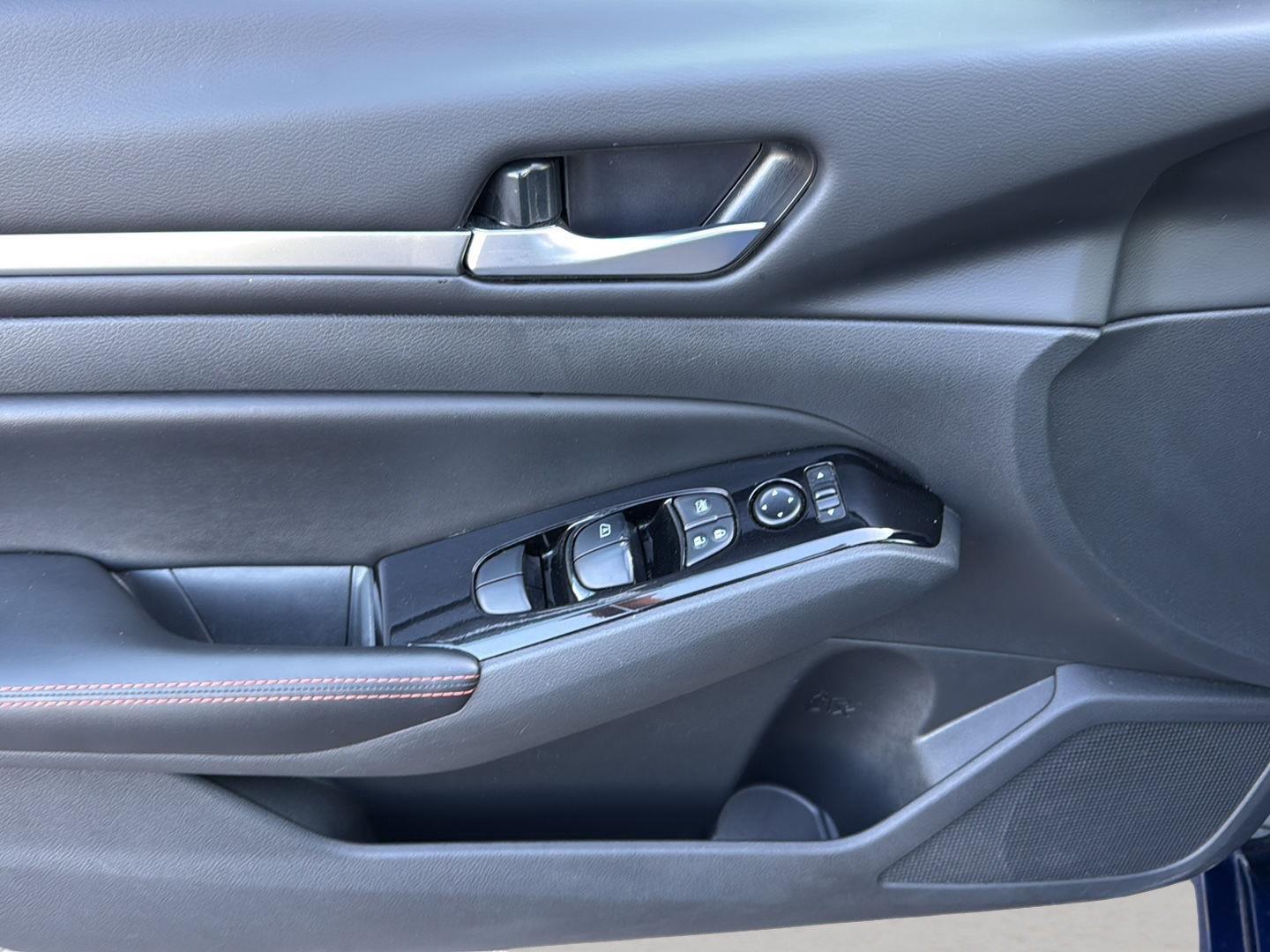 Used 2024 Nissan Altima Sedan