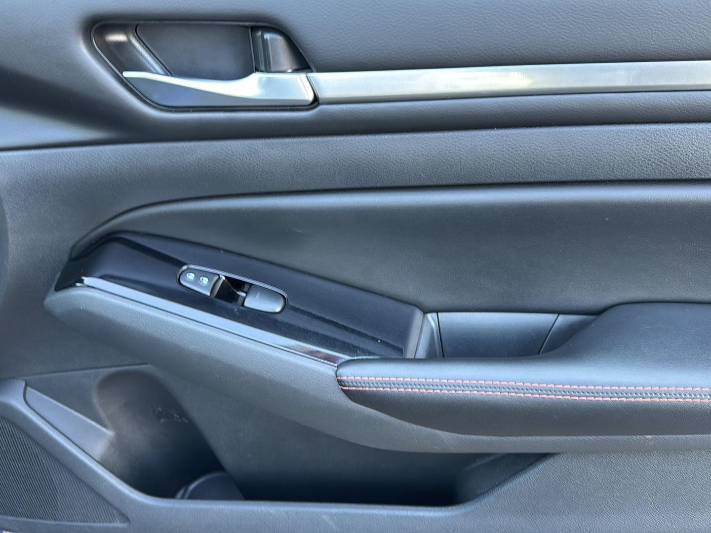 Used 2024 Nissan Altima Sedan