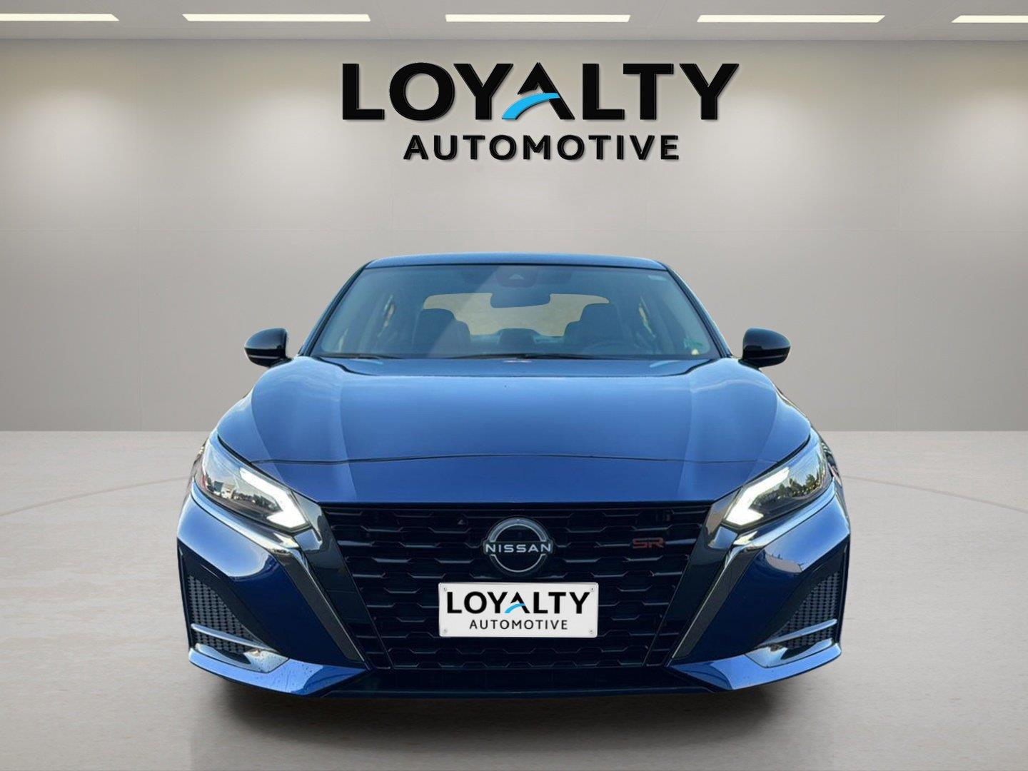 Used 2024 Nissan Altima Sedan