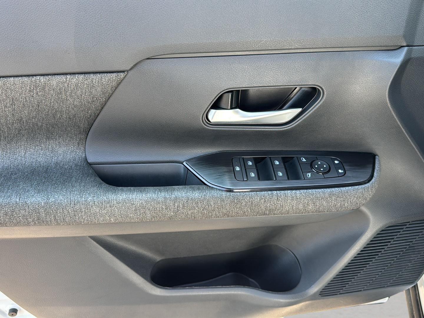Used 2026 Nissan Kicks SUV