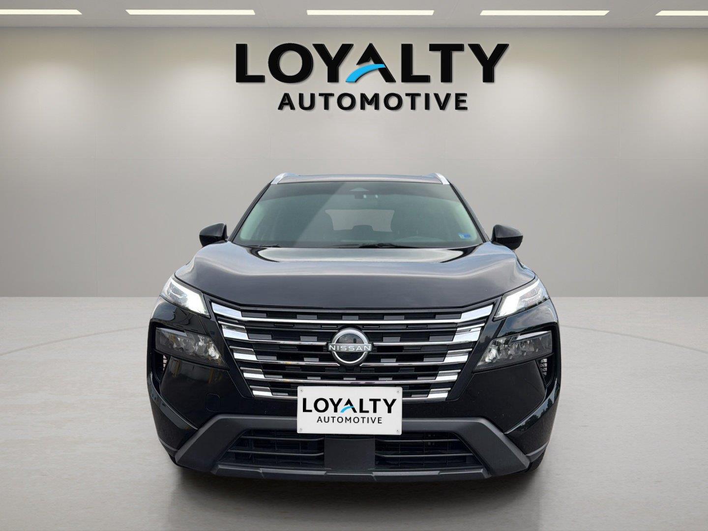 Used 2025 Nissan Rogue SUV