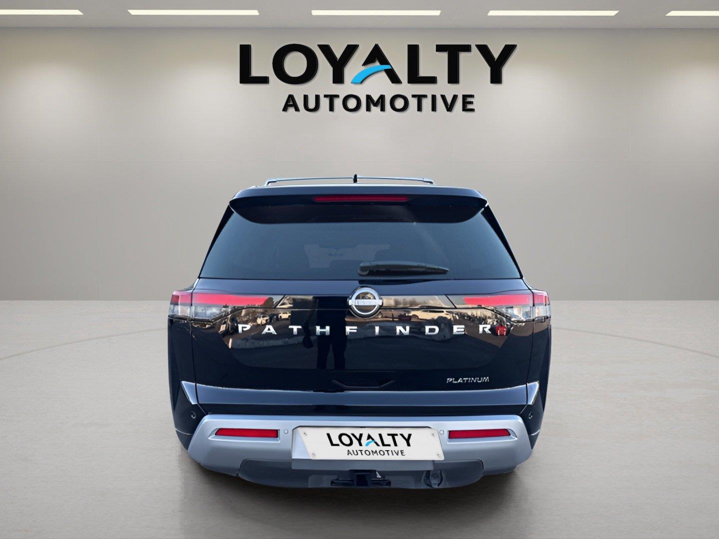 Used 2025 Nissan Pathfinder SUV