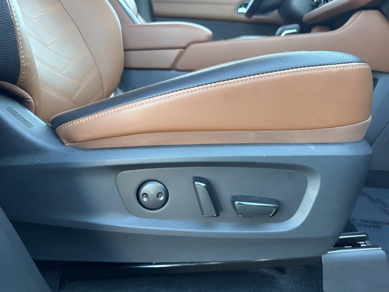Used 2025 Nissan Pathfinder SUV