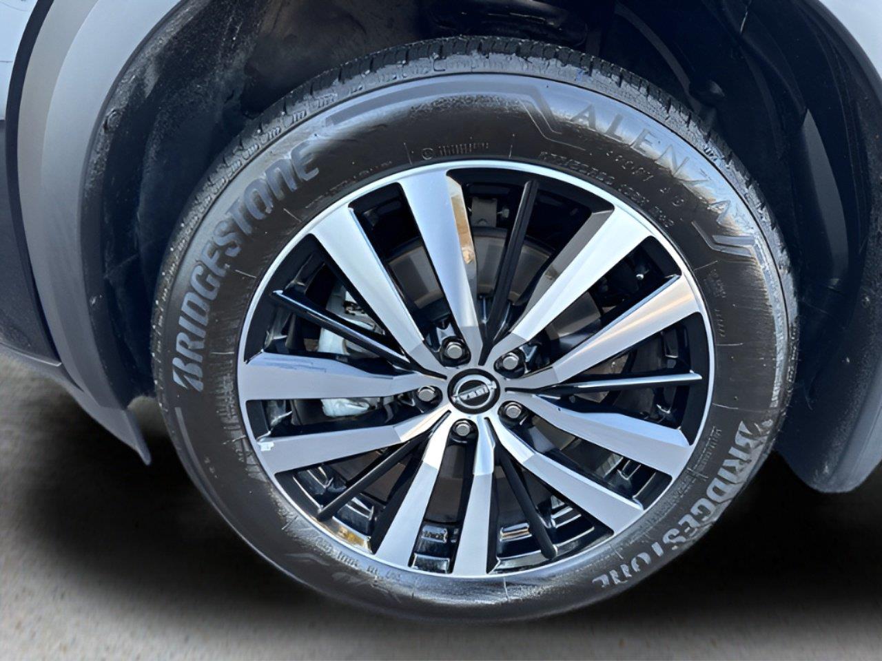 Used 2025 Nissan Pathfinder SUV