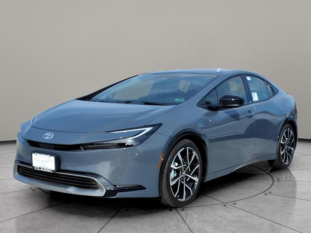 2025 Toyota Prius XSE