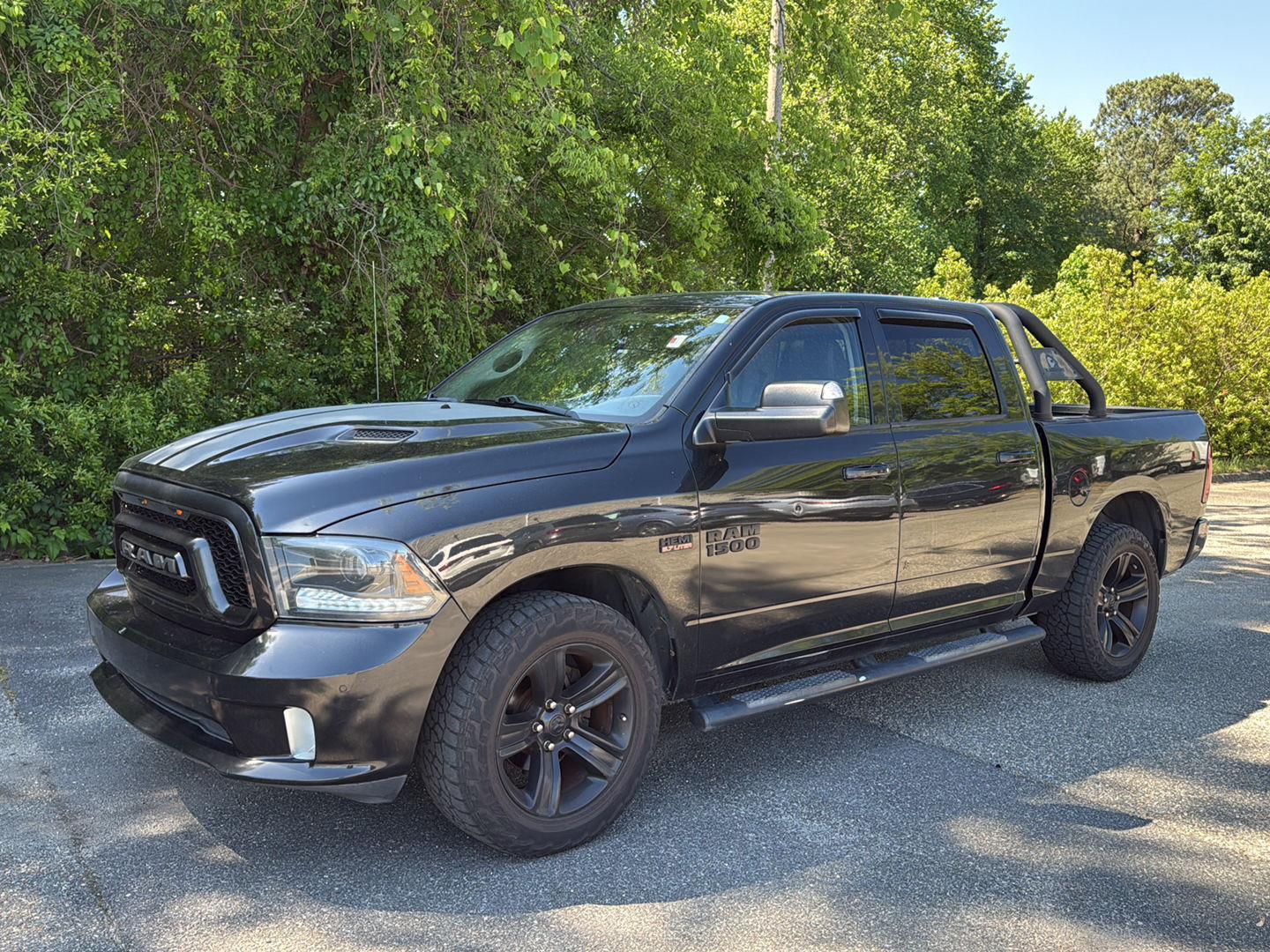 Brilliant Black Crystal Pearl 2015 RAM 1500 Sport Crew Cab 4WD Pickup Truck Four-Wheel Drive 8-Speed Automatic