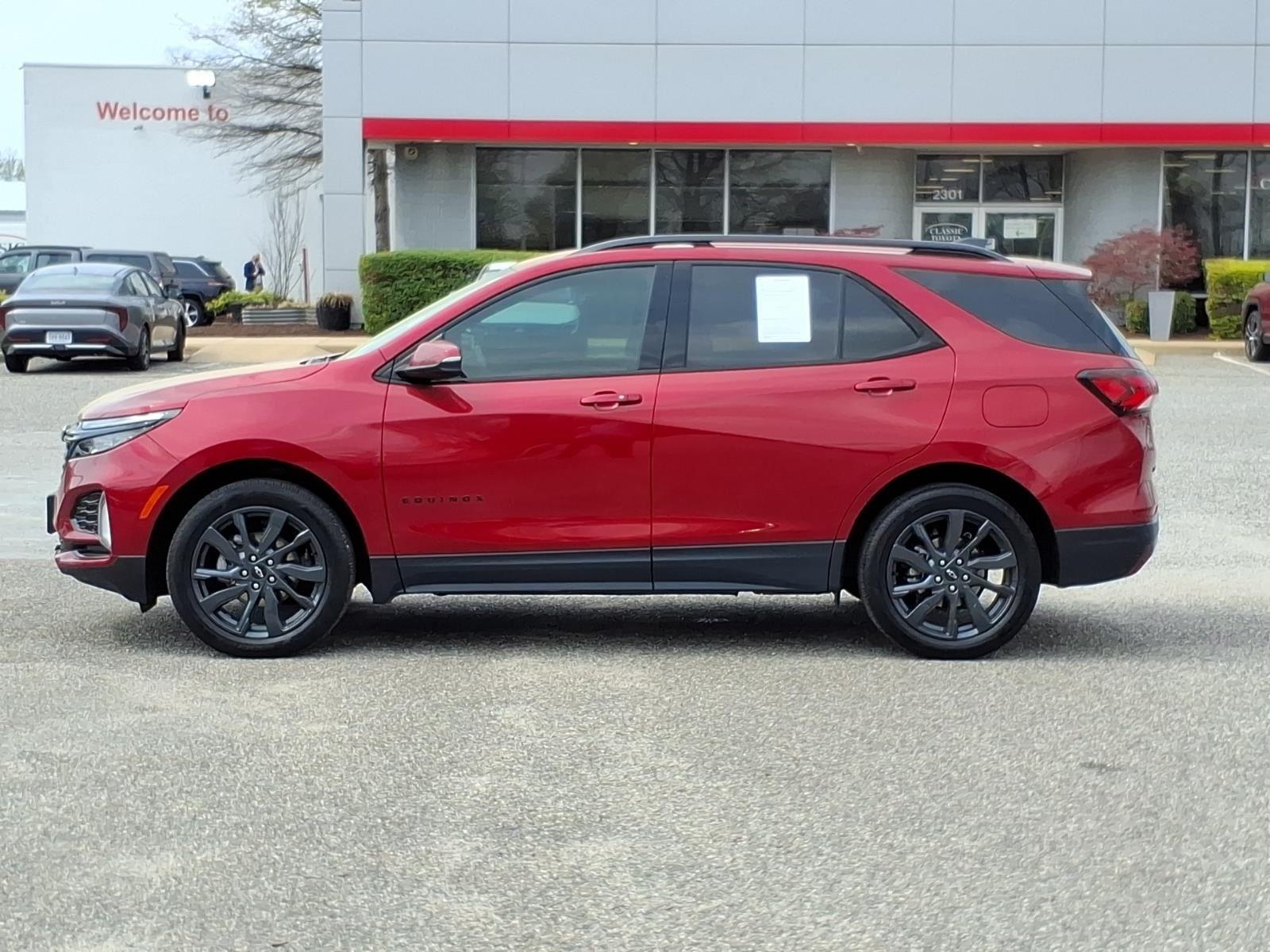 View vehicle photo 6