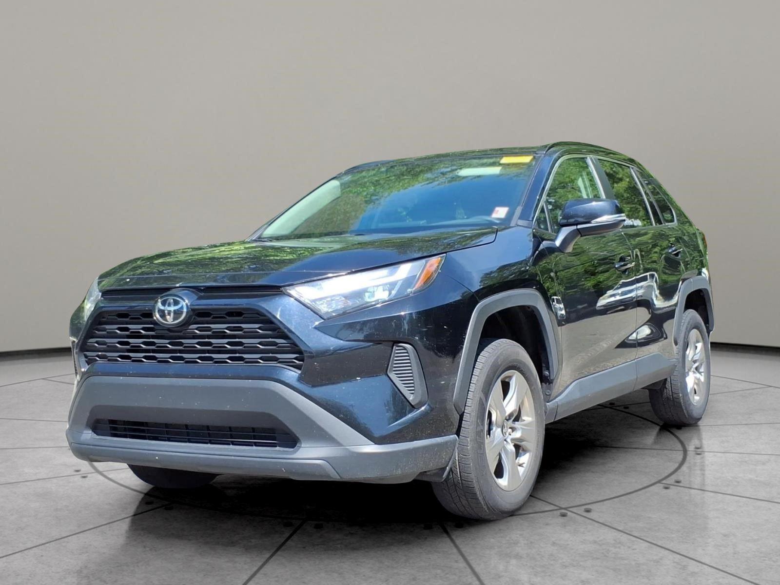 2024 Toyota RAV4 XLE FWD