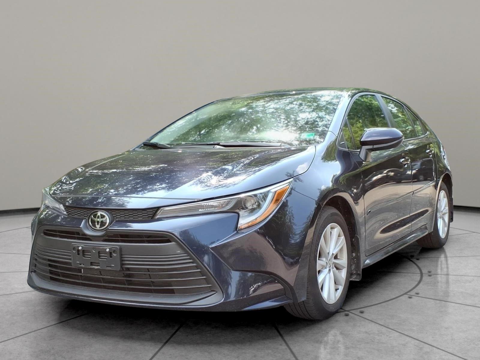 Blueprint 2025 Toyota Corolla Sedan Front-Wheel Drive Continuously Variable Transmission