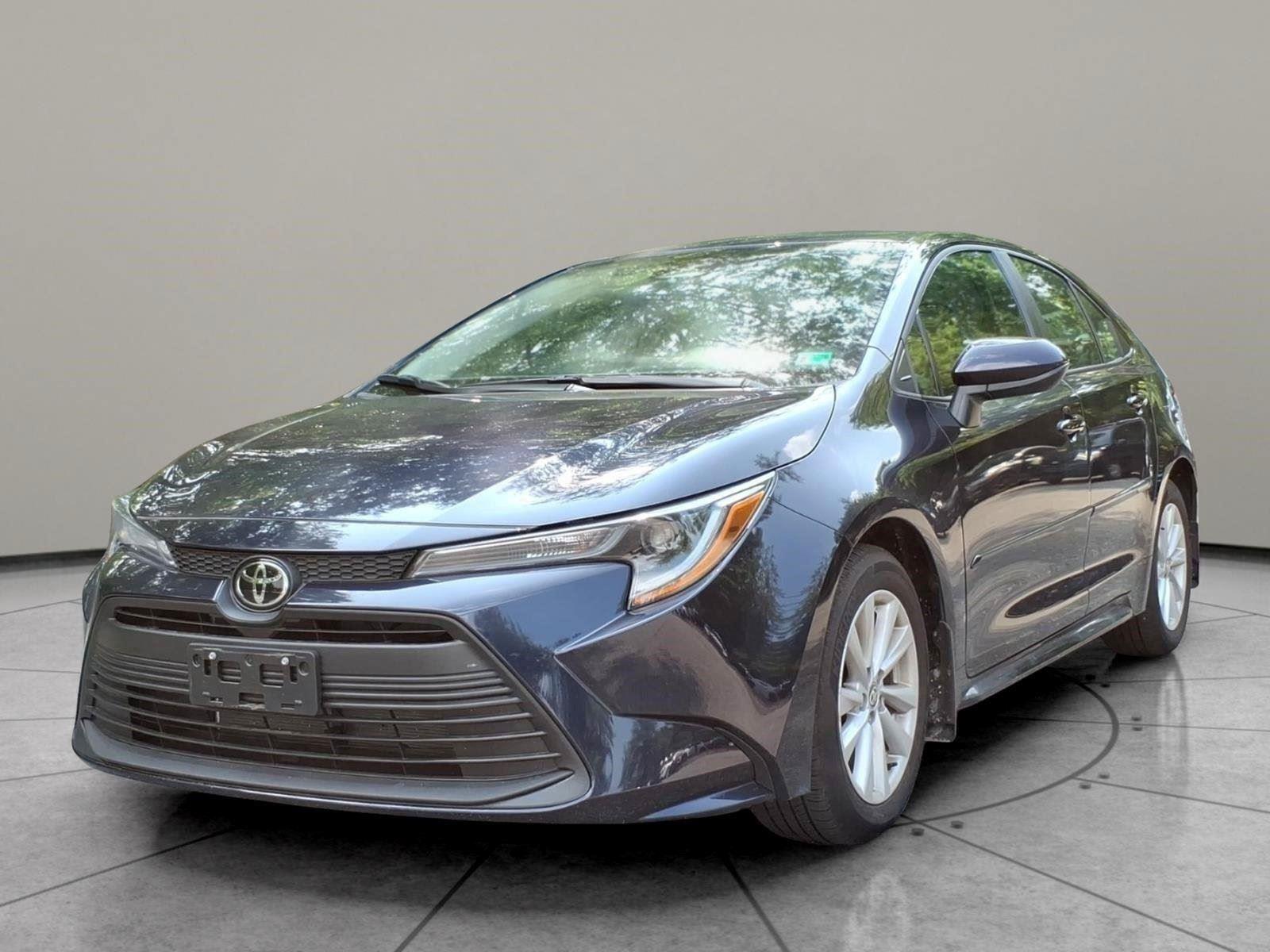 Blueprint 2025 Toyota Corolla Sedan Front-Wheel Drive Continuously Variable Transmission