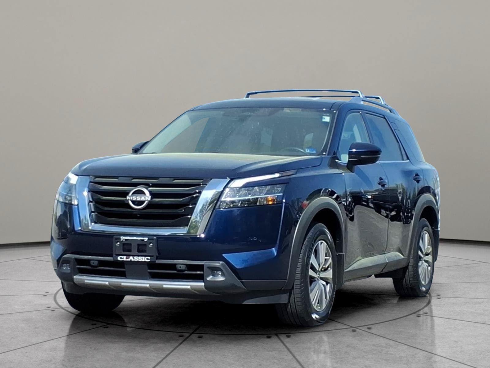 Deep Ocean Blue Pearl 2022 Nissan Pathfinder SUV / Crossover All-Wheel Drive Automatic