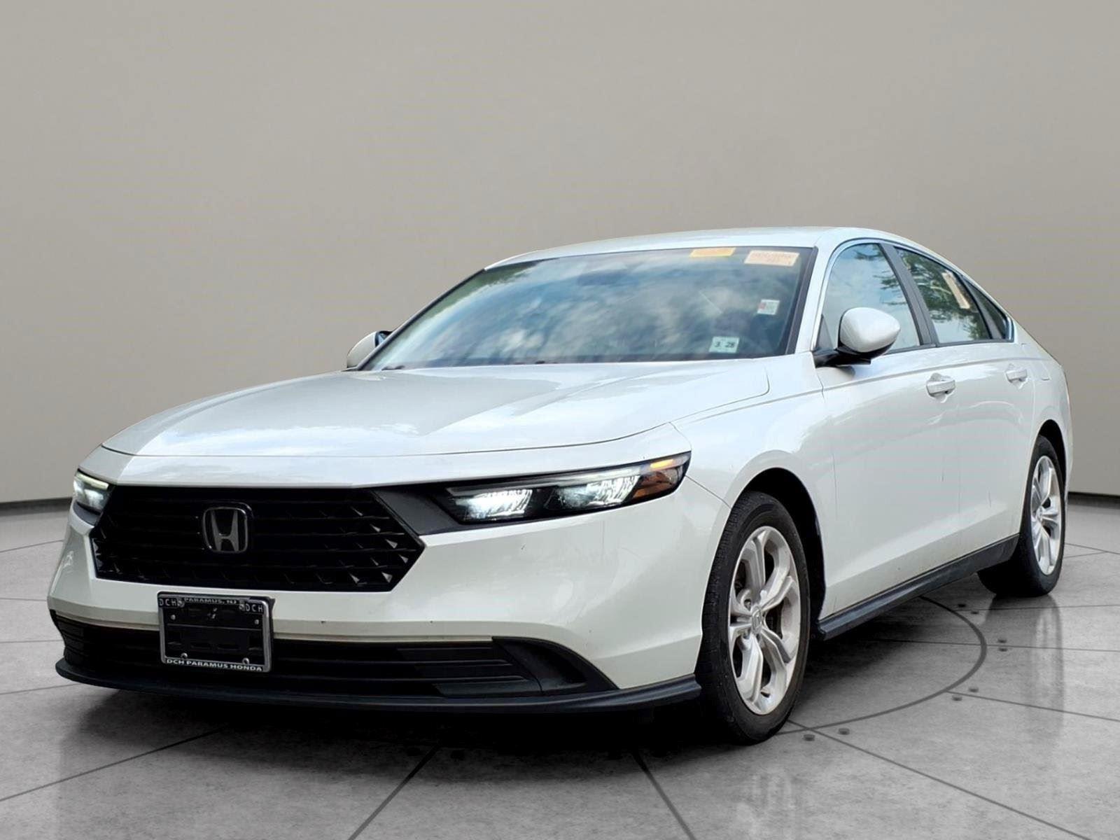 Platinum White Pearl 2023 Honda Accord Sedan Front-Wheel Drive Continuously Variable Transmission