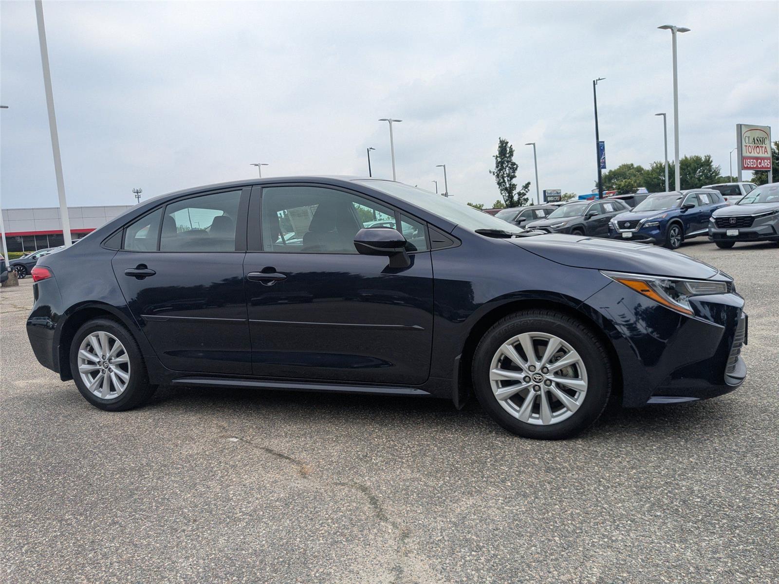 Blueprint 2025 Toyota Corolla Sedan Front-Wheel Drive Continuously Variable Transmission