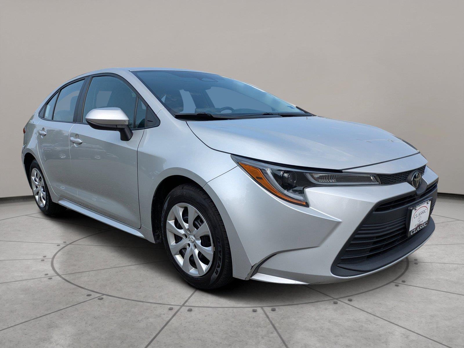 2024 Toyota Corolla LE FWD