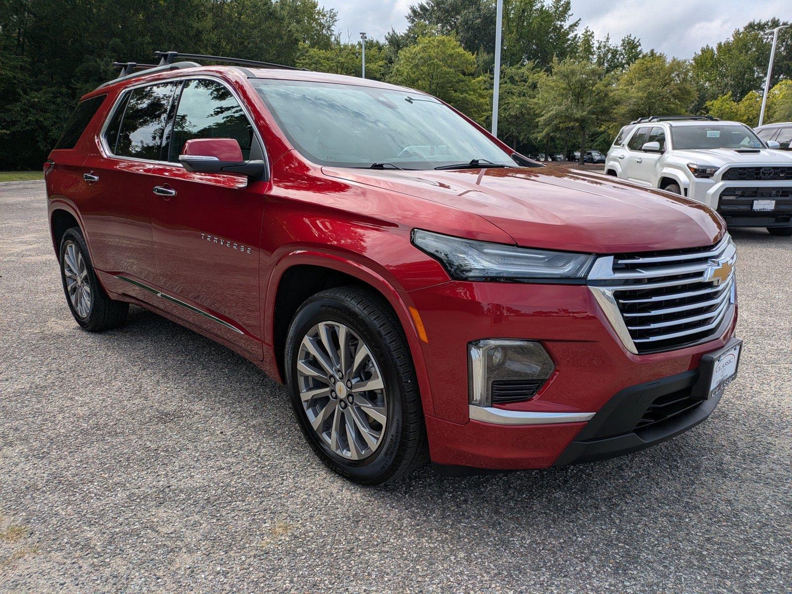 Radiant Red Tintcoat 2023 Chevrolet Traverse SUV / Crossover Front-Wheel Drive 9-Speed Automatic