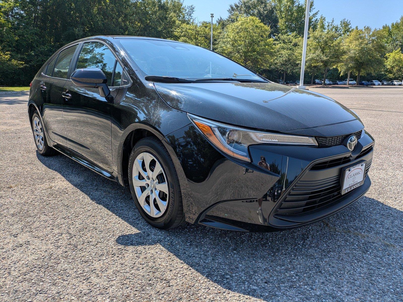 2025 Toyota Corolla Sedan Front-Wheel Drive Continuously Variable Transmission