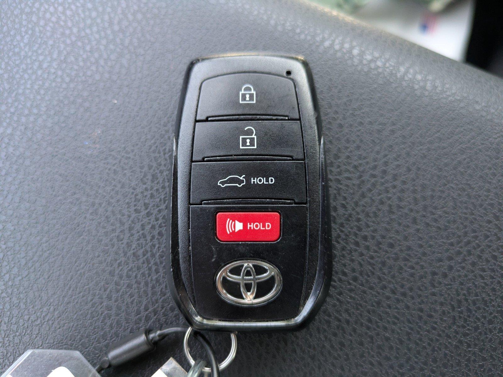Used 2025  Toyota SE image 26