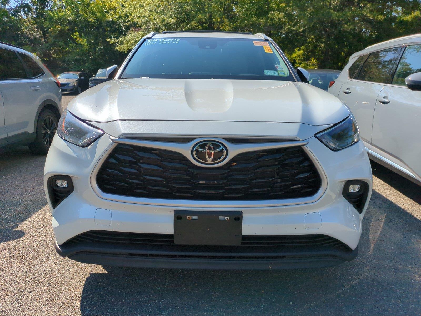 Used 2023 Wind Chill Pearl TOYOTA  image 7