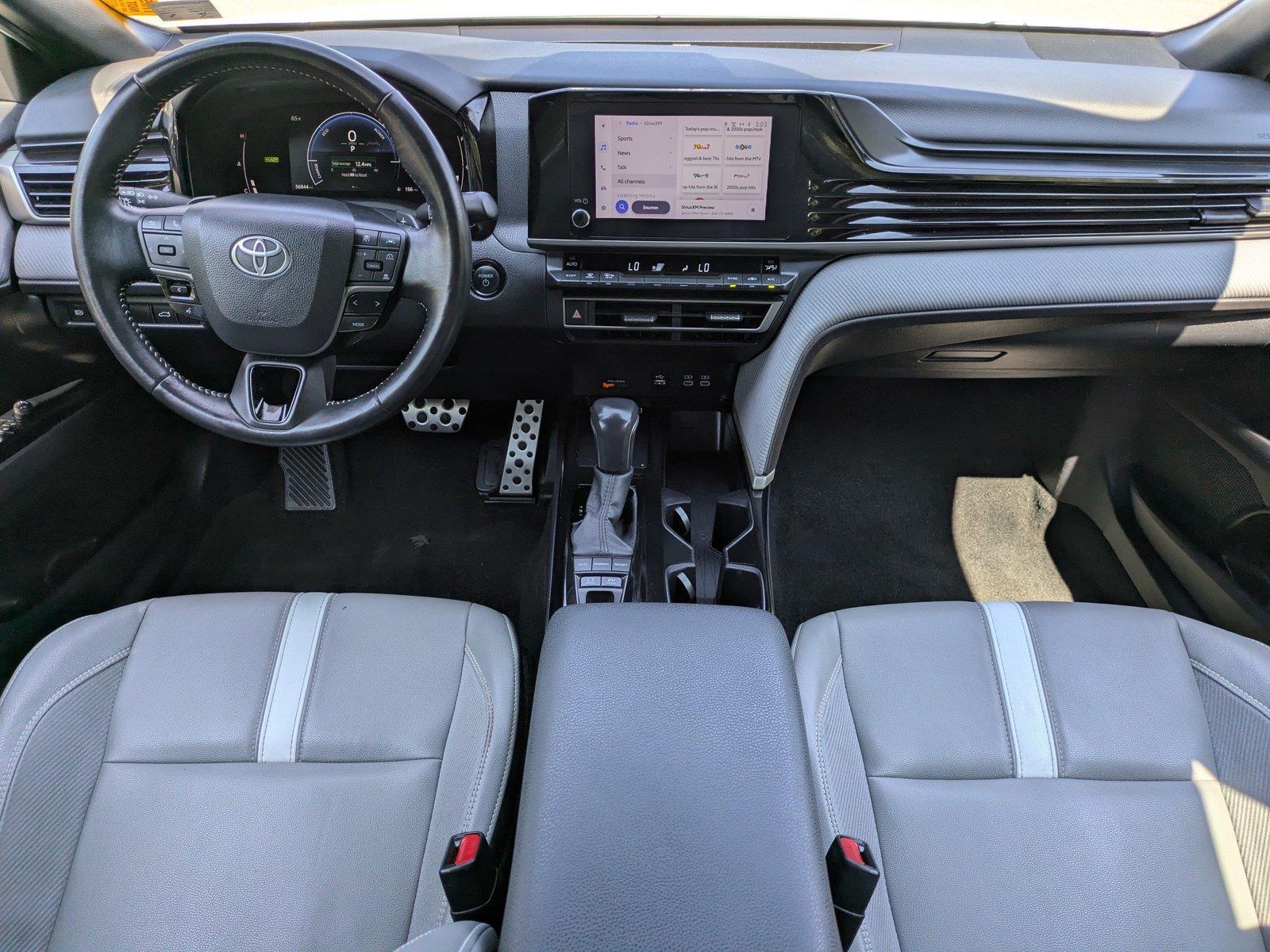 Used 2025  Toyota SE image 14