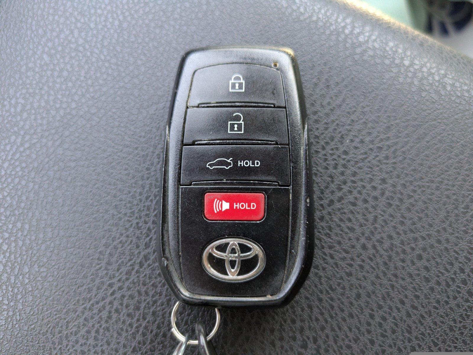 Used 2025  Toyota SE image 26