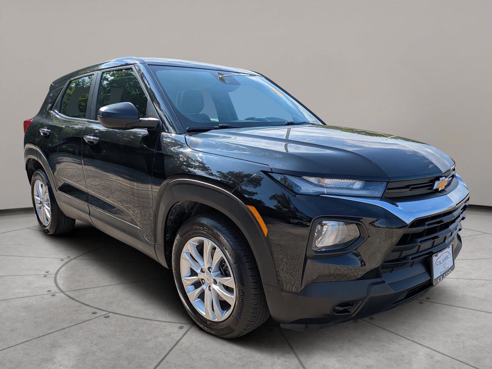 Mosaic Black Metallic 2023 Chevrolet Trailblazer SUV / Crossover Front-Wheel Drive Continuously Variable Transmission
