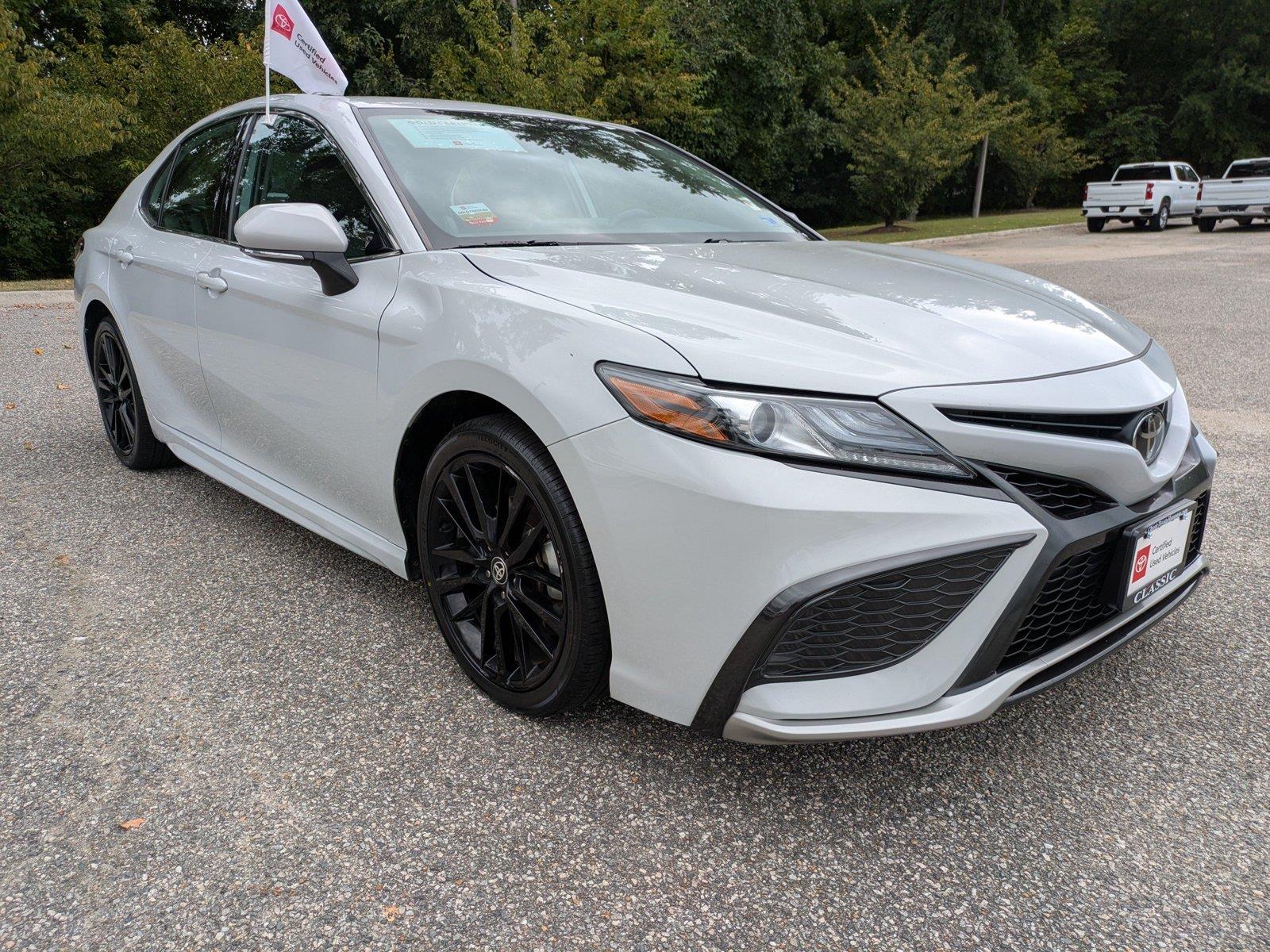 Certified Used 2024  Toyota XSE image 2