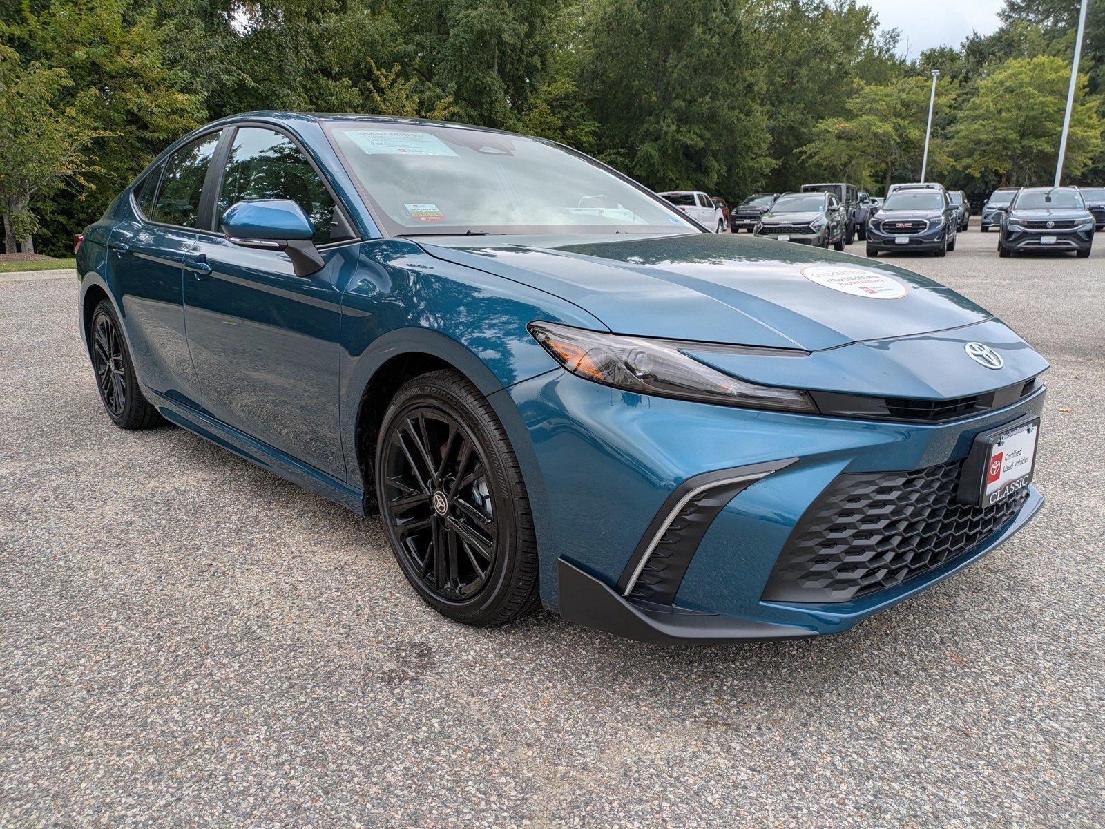 Certified Used 2026 Ocean Gem Toyota SE image 2