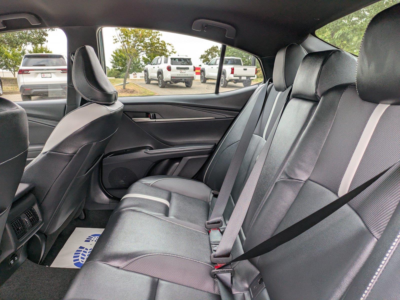 Certified Used 2026 Ocean Gem Toyota SE image 13