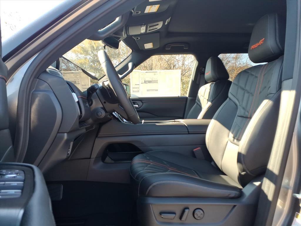 New 2026 Gun Metallic Nissan PRO-4X image 19