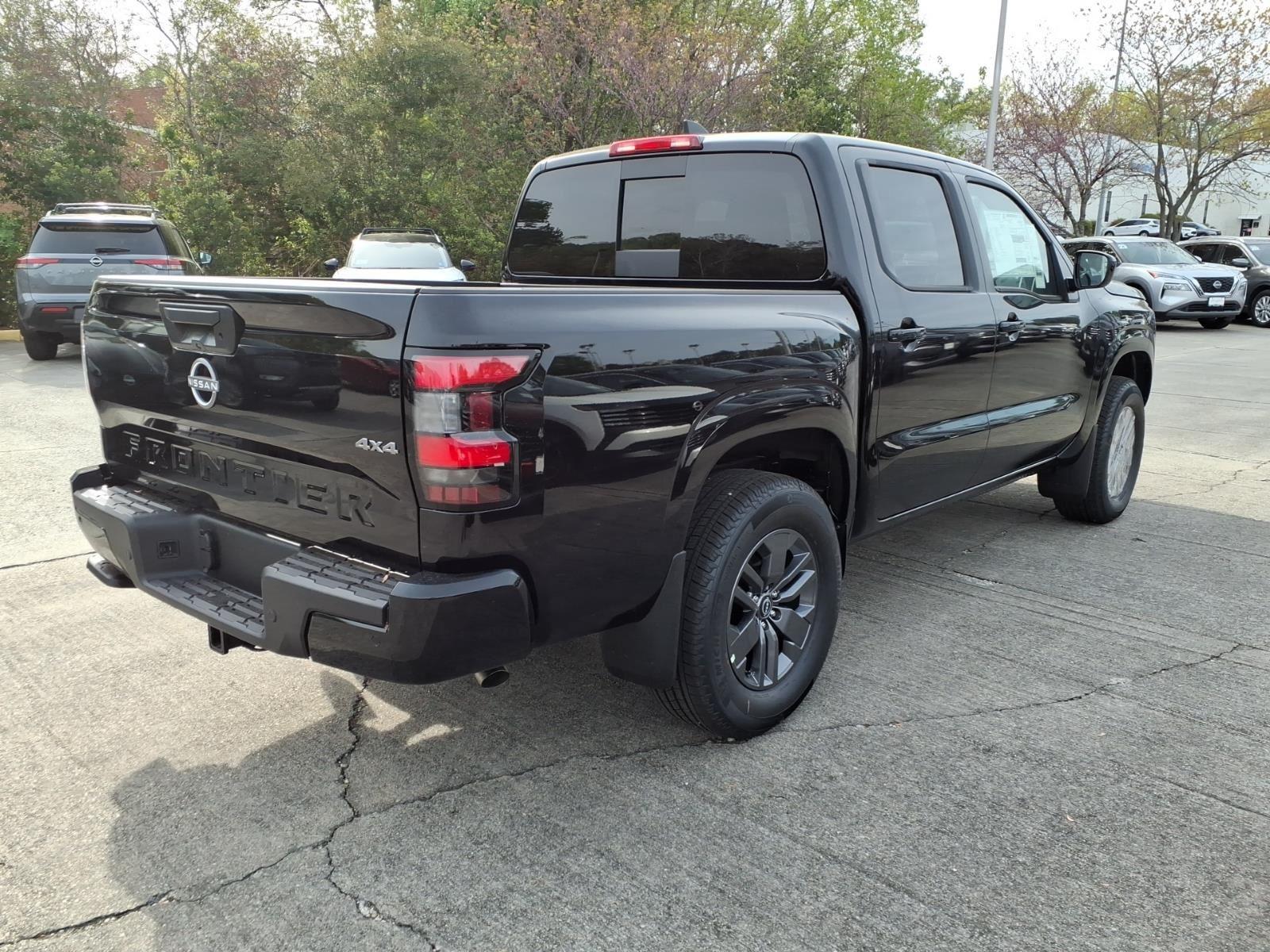 New 2026 Super Black Nissan SV image 4