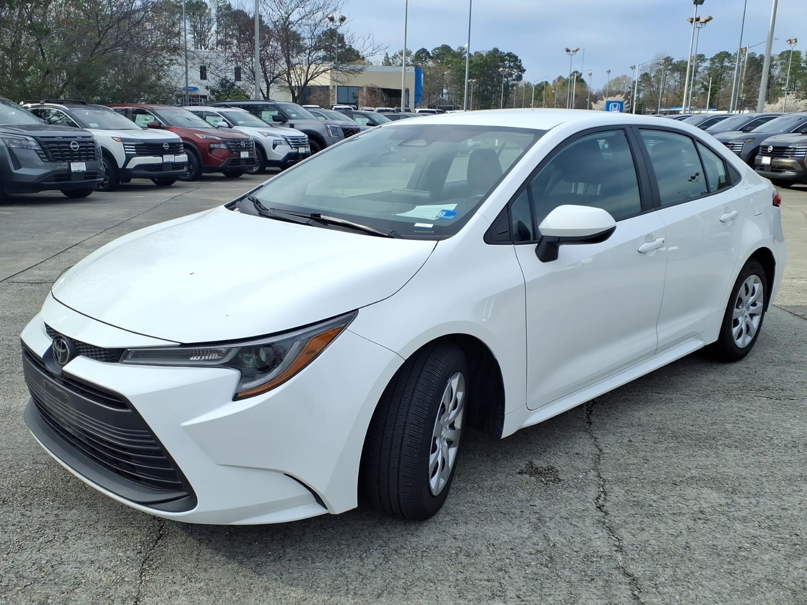 Ice Cap 2023 Toyota Corolla LE FWD Sedan Front-Wheel Drive Continuously Variable Transmission