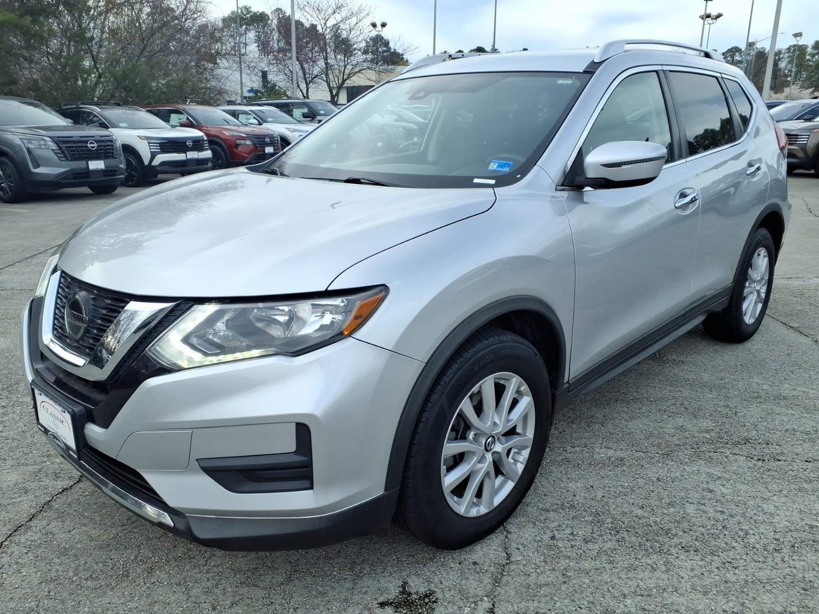 Silver 2020 Nissan Rogue SV FWD SUV / Crossover Front-Wheel Drive Continuously Variable Transmission