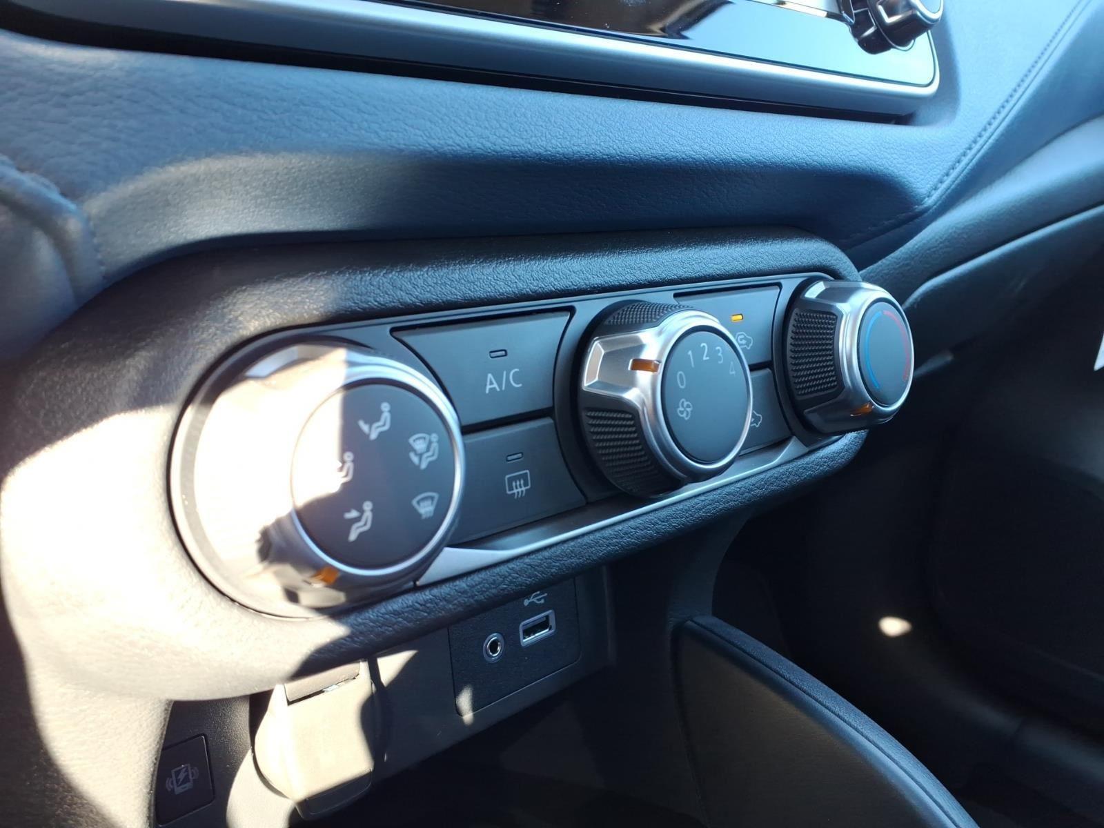 New 2025 Gray Sky Pearl Nissan SV image 18