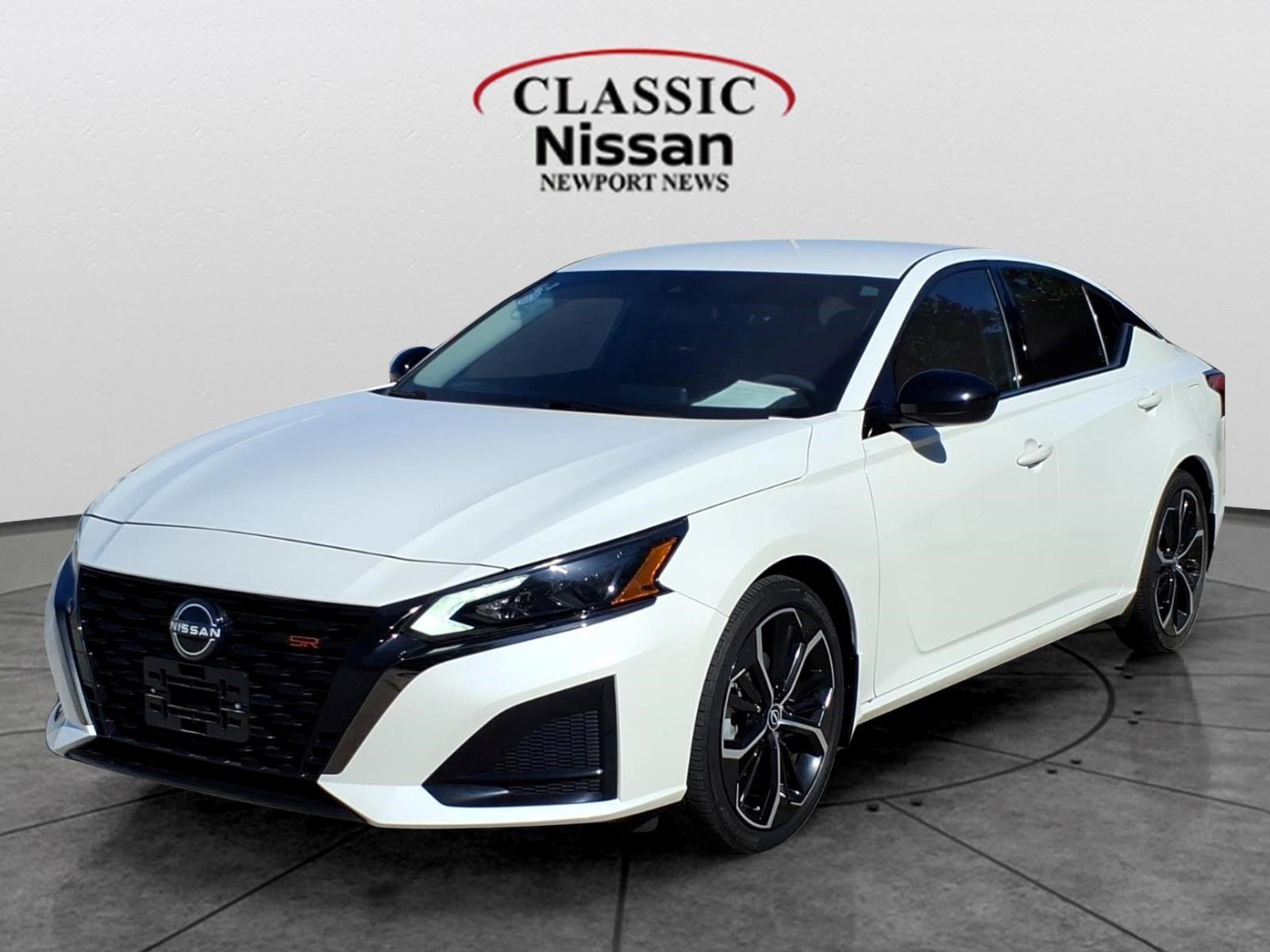 2023 Nissan Altima 2.5 SR FWD